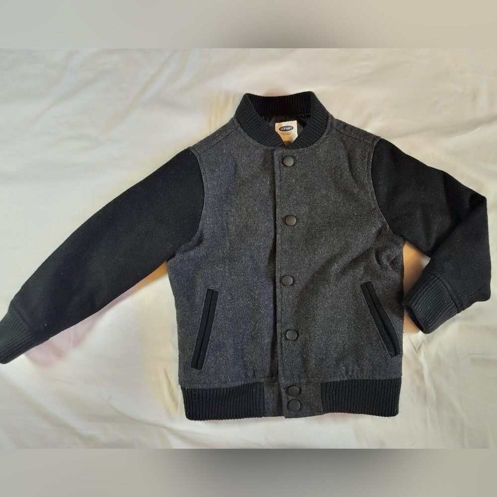 Old Navy Boys Black And Gray Snap Front Wool Blend Varsity Jackst Size 5 XS